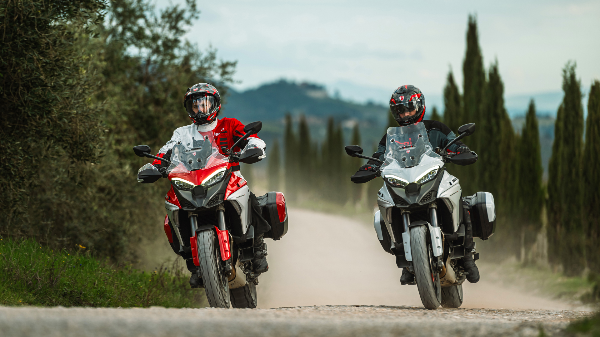 2024-06-06-Multistrada-V4-01-gallery-1920x1080