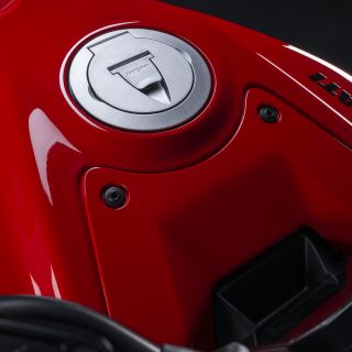 Ducati-Diavel-V4-MY23-overview-gallery-1920x1080-05